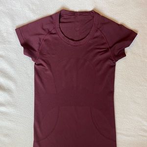 Lululemon Swiftly Shirt Size 4